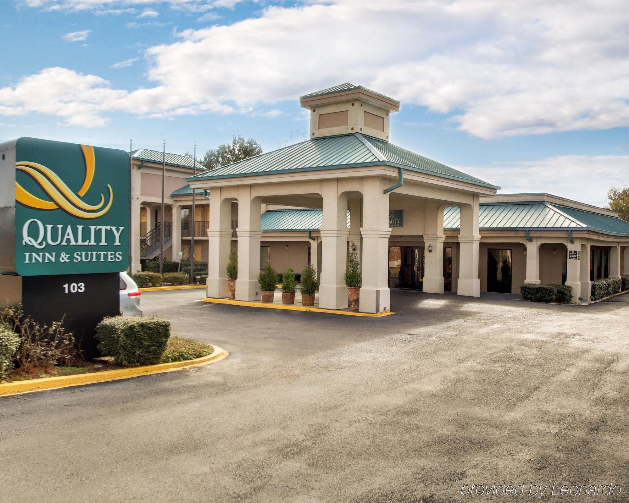 Quality Inn & Suites Clinton Luaran gambar
